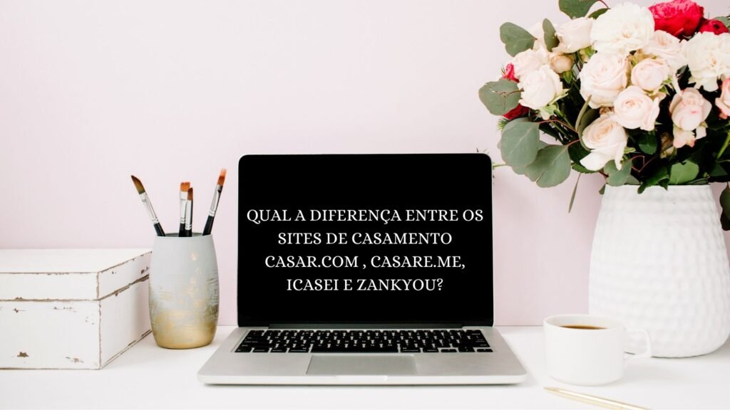 computador mostrando o título com as diferenças de site de casamento