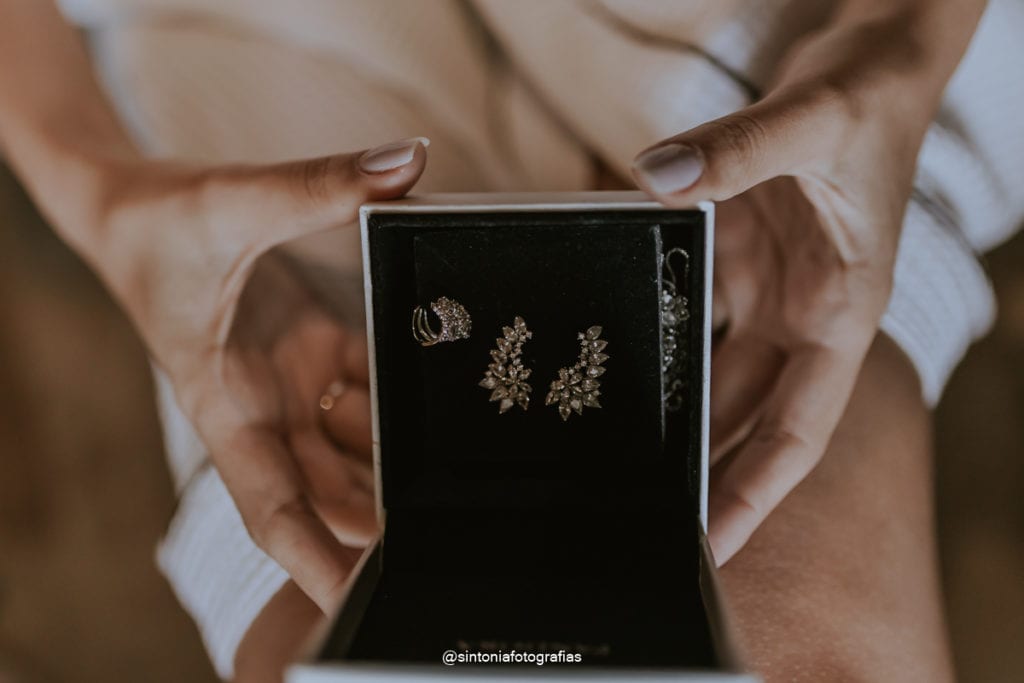 making off - elopement wedding