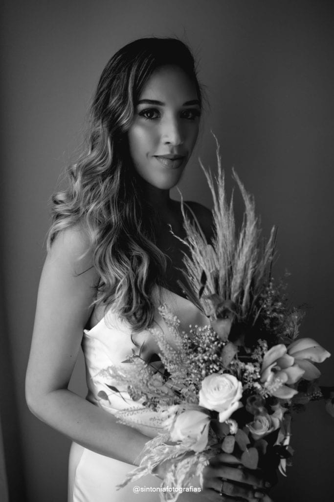 making off - elopement wedding - noiva com vestido de seda pura